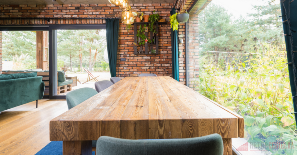 Drewniane meble na zamówienie z odzysku